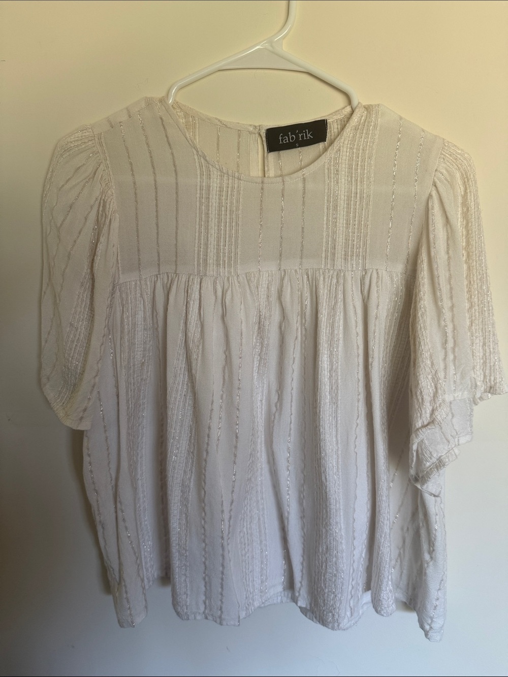 fab'rik Cream Textured Peasant/Baby Doll Blouse Size Small